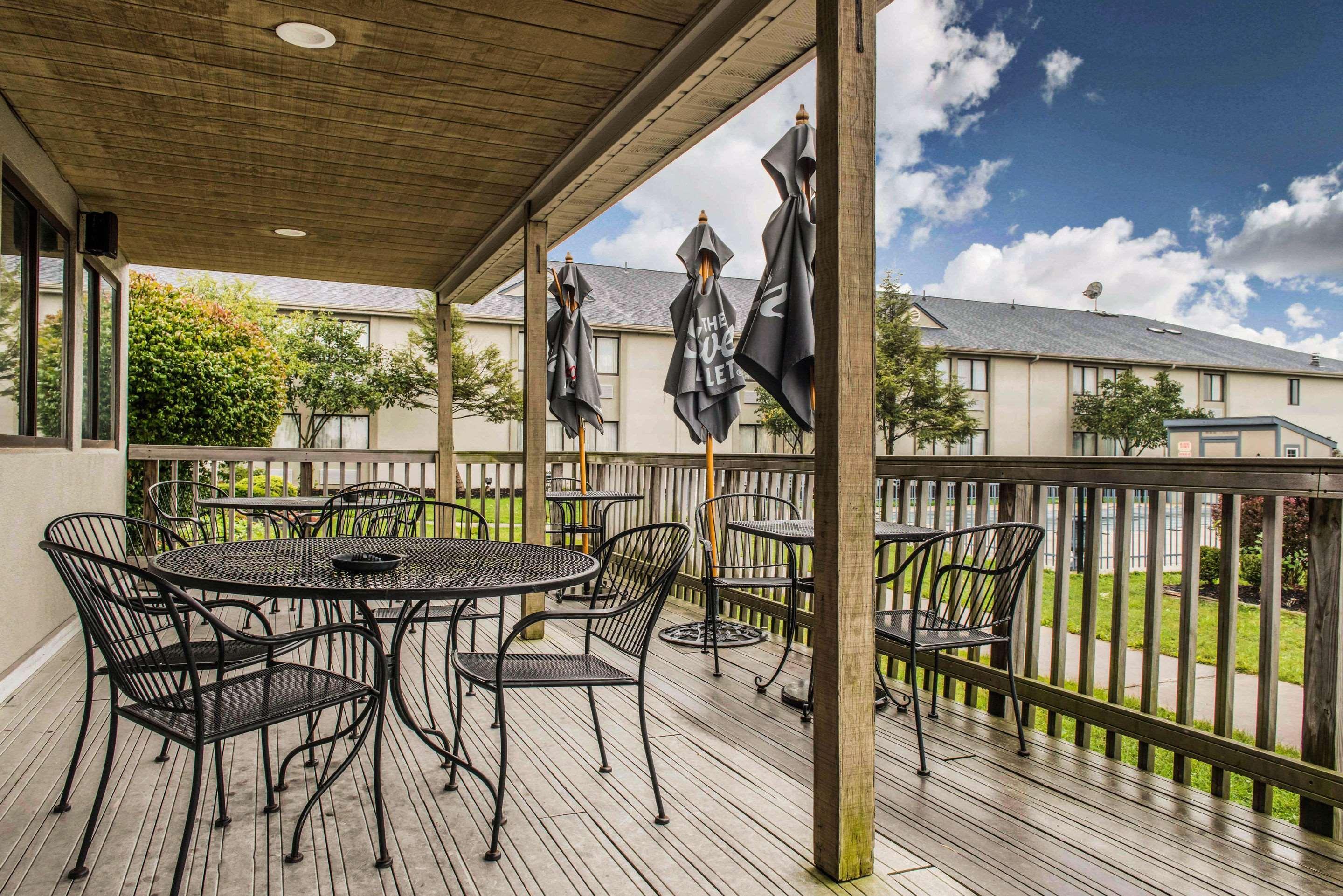 Quality Inn Austintown-Youngstown West מראה חיצוני תמונה