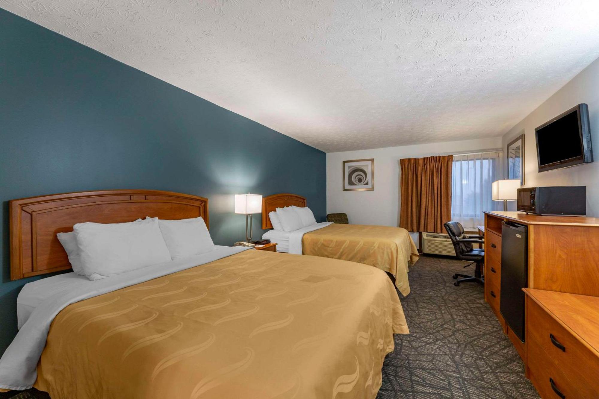 Quality Inn Austintown-Youngstown West מראה חיצוני תמונה