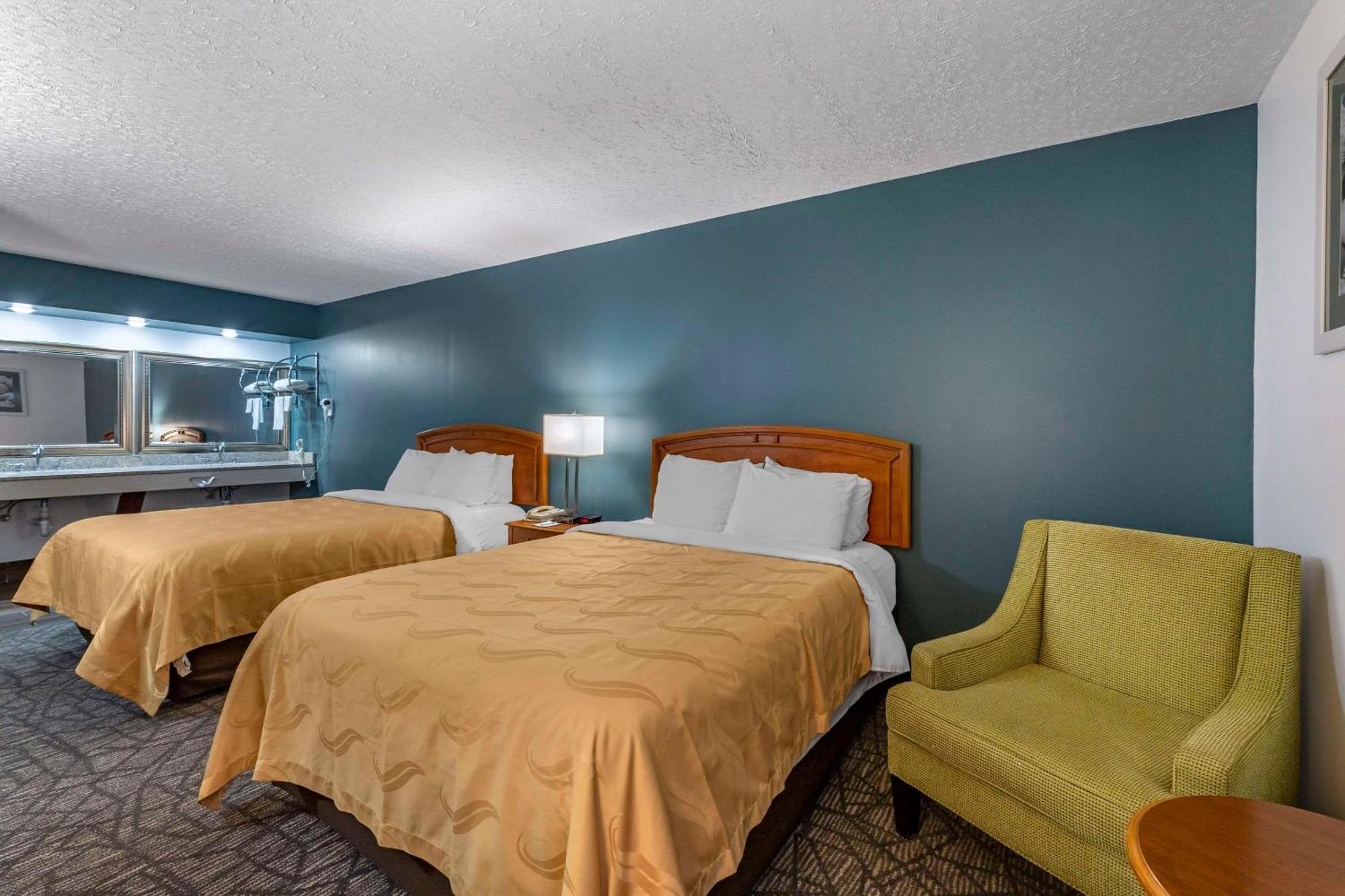 Quality Inn Austintown-Youngstown West מראה חיצוני תמונה